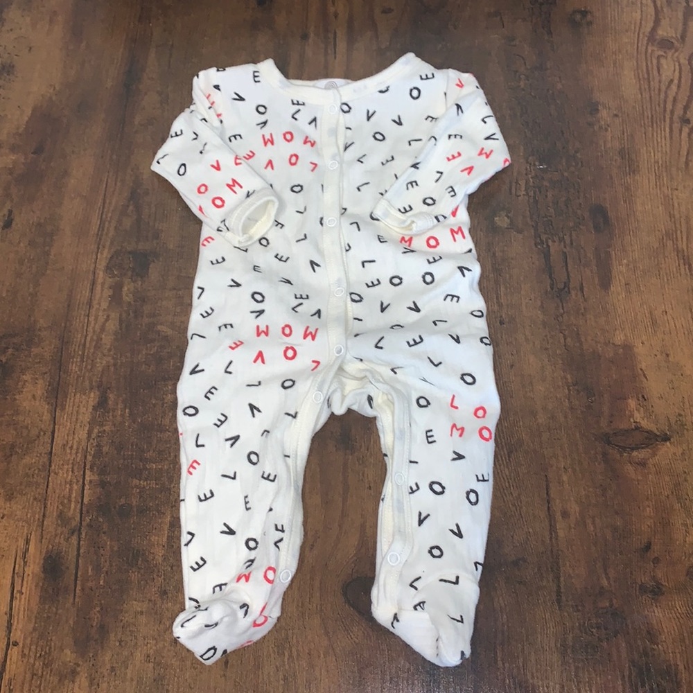 LOVEMOM long sleeve onesie
